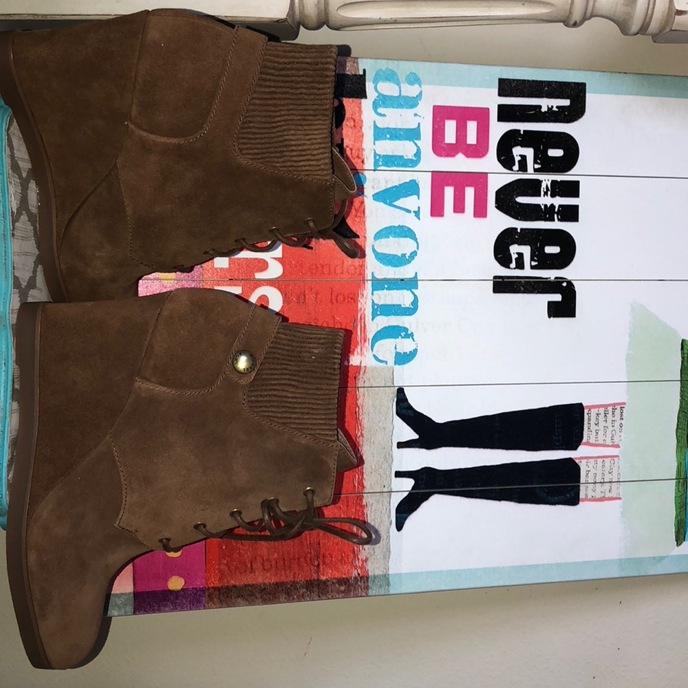 Michael kors high hill shot length boots